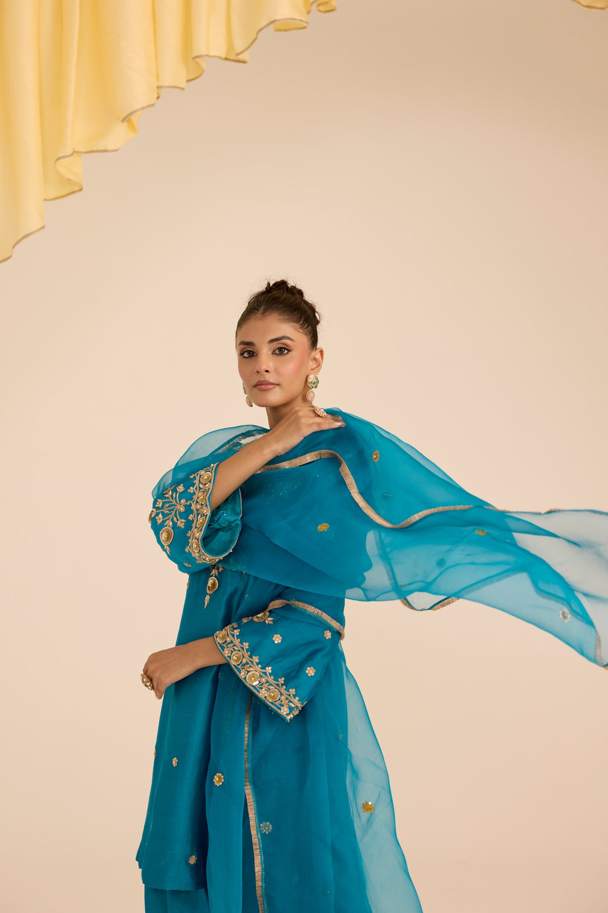 Teal Muse